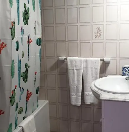 Borbolan Y La Roseta Apartamento *